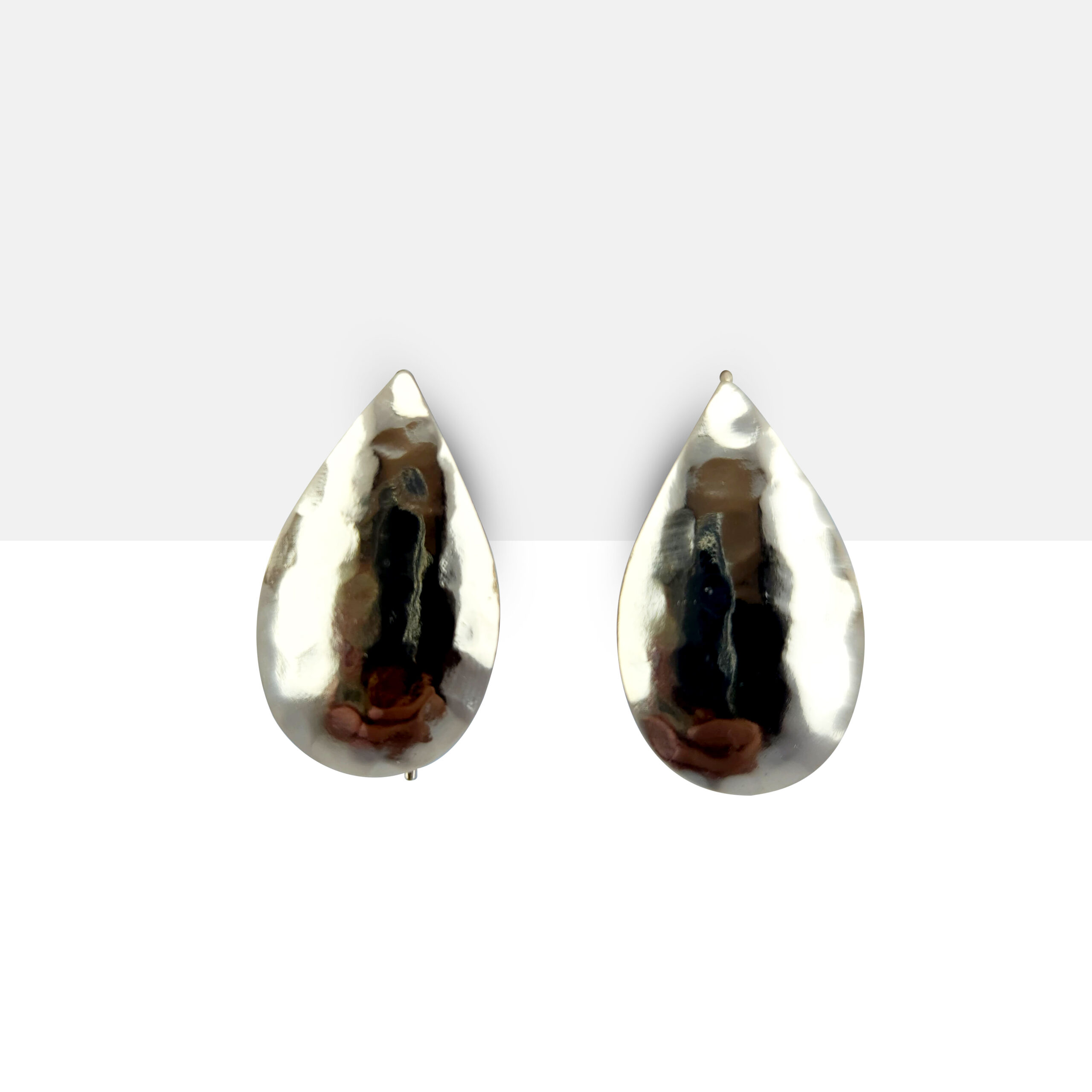 Aretes hoja dorada