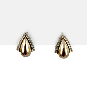 Aretes gota dorada con pedrería